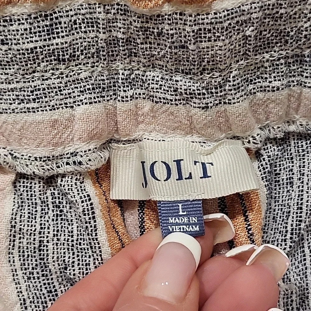Jolt Linen Pants - Picture 12 of 13